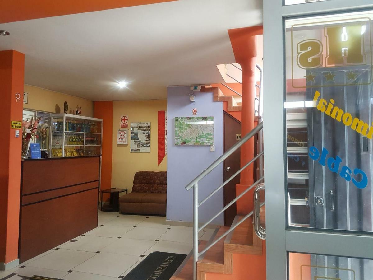 Hostal Los Pinos Huancayo Kültér fotó