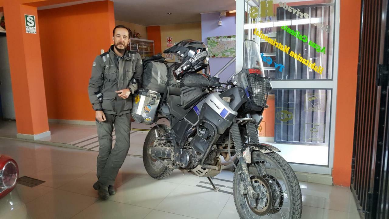 Hostal Los Pinos Huancayo Kültér fotó
